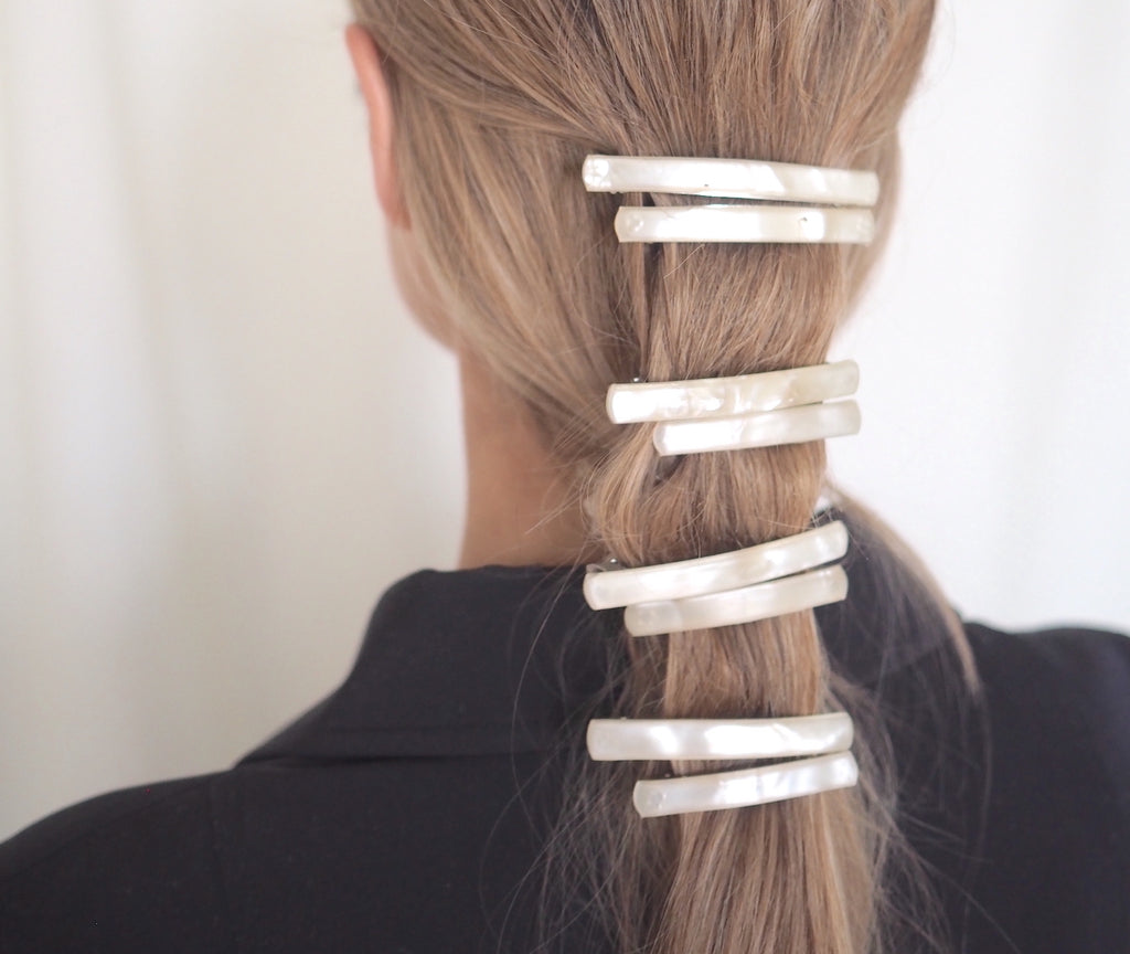 Mother-of-pearl Hair Clips Set