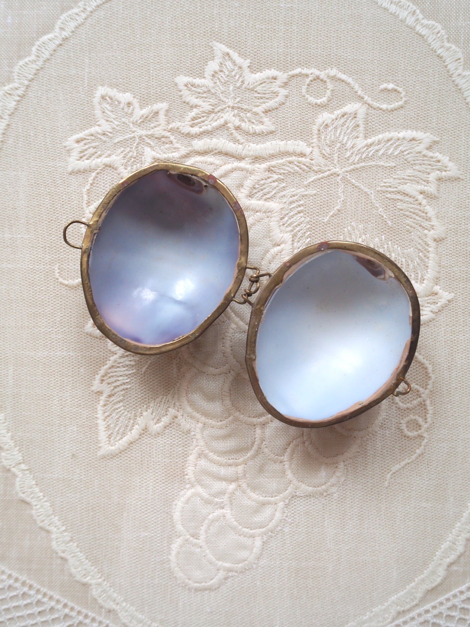 70s Shell-Shaped Jewelry Box