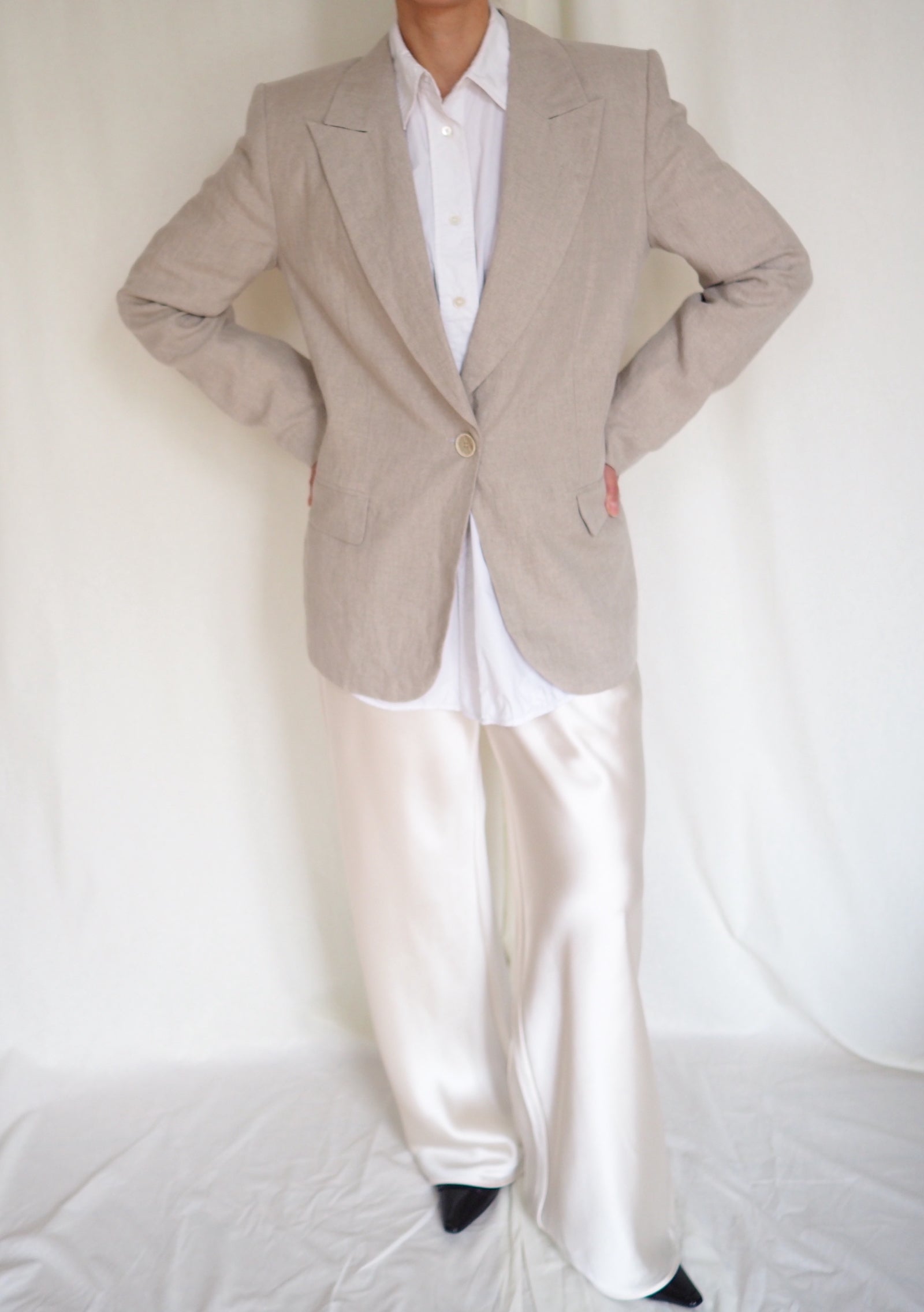 Open-back Blazer