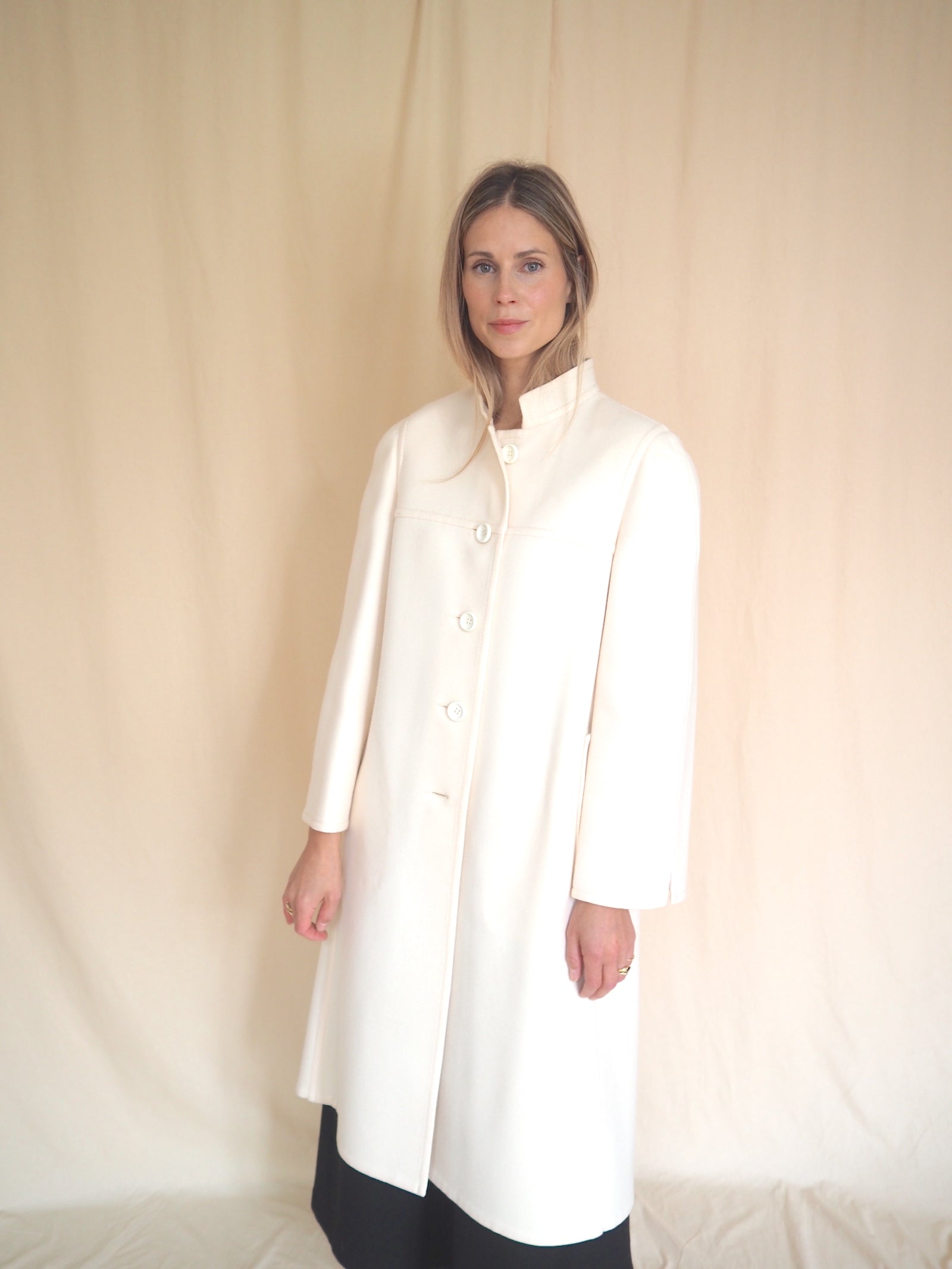 Tailor-made Wool Coat