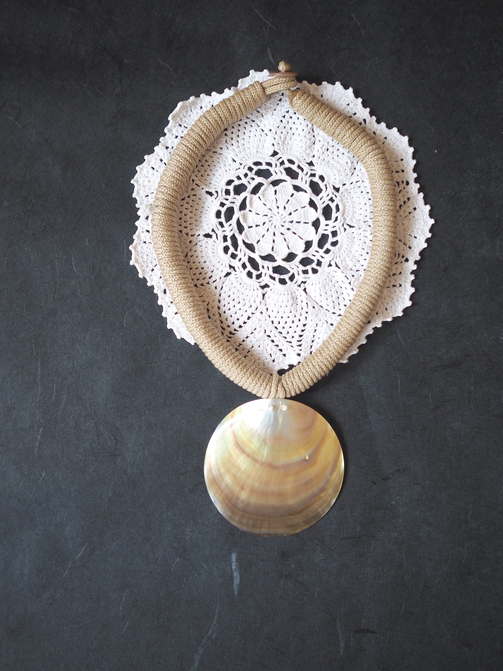 Shell Pendant Necklace