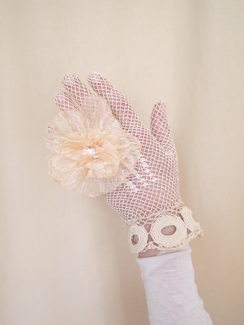 Vintage Lace Gloves