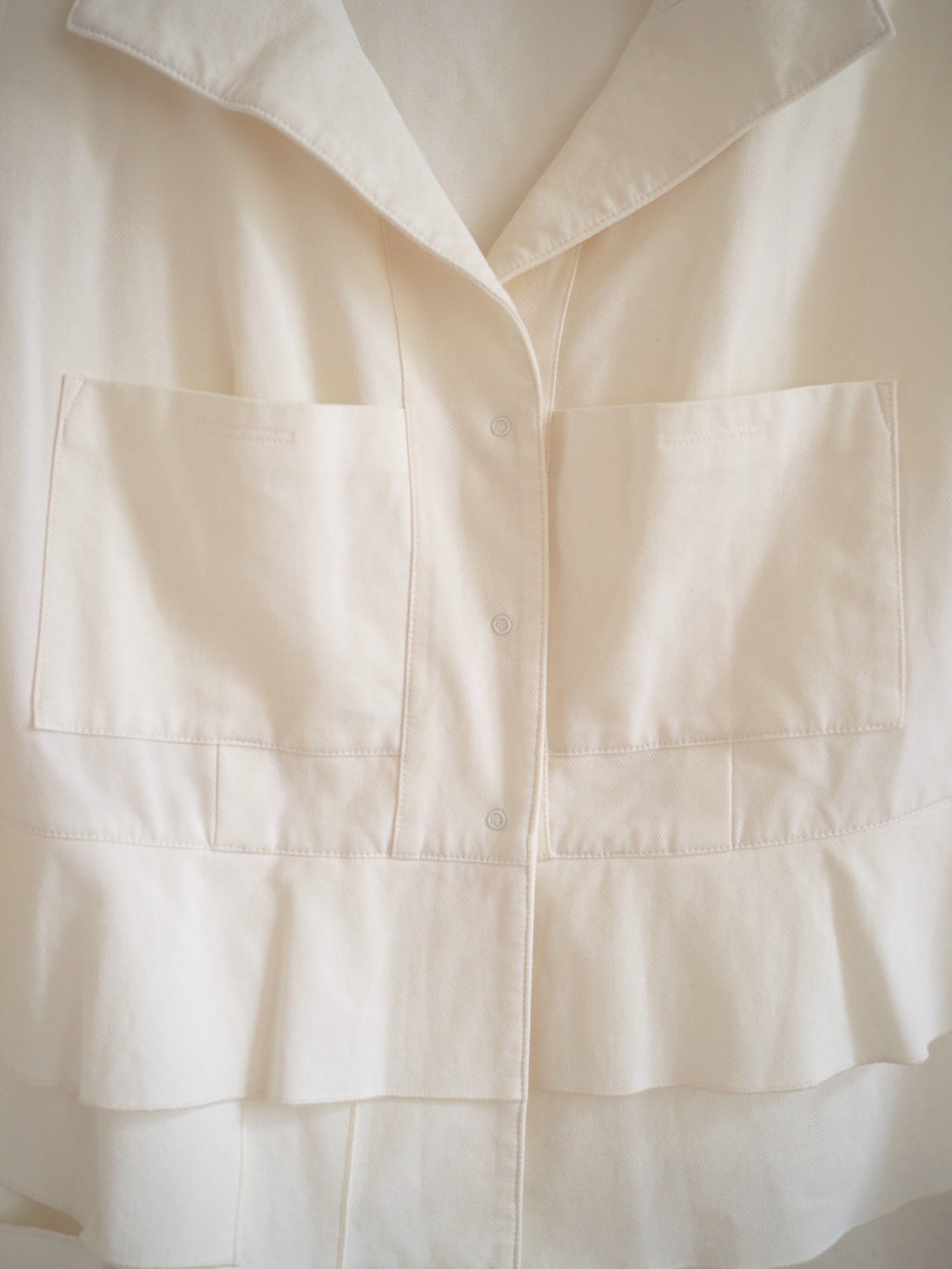 Lightweight asymmetric Blazer