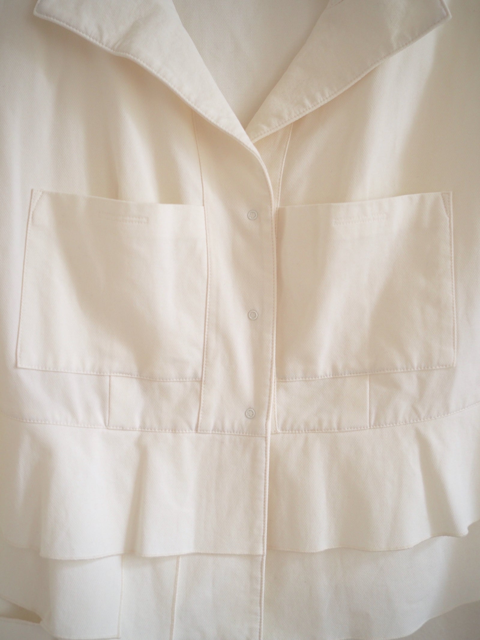 Lightweight asymmetric Blazer