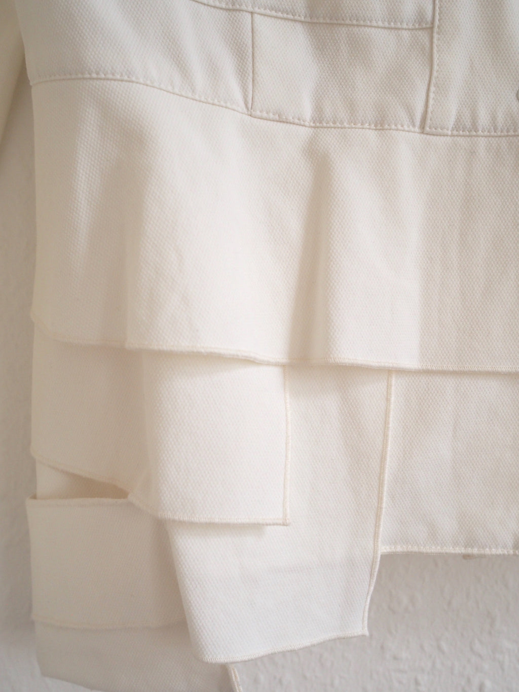 Lightweight asymmetric Blazer