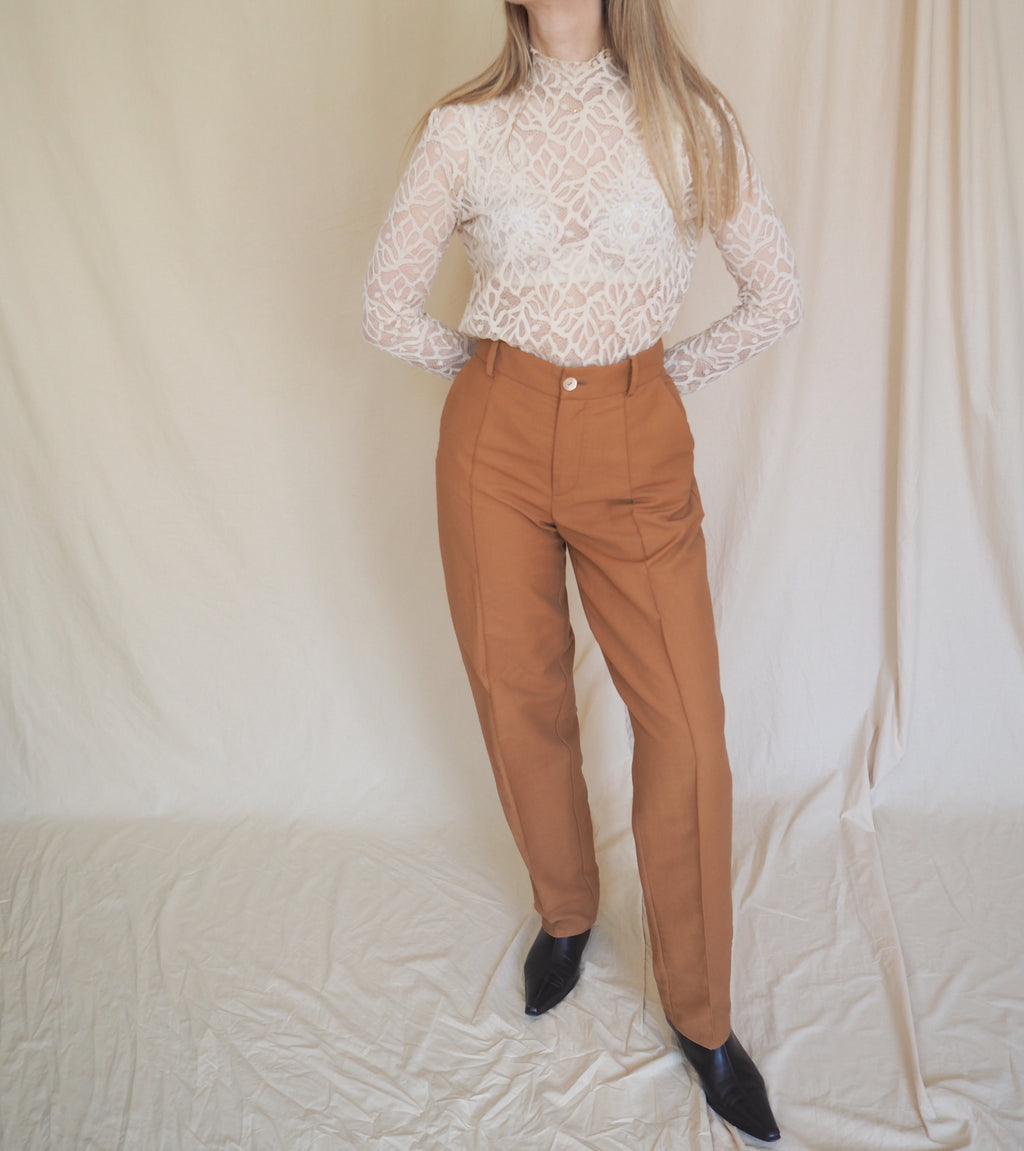 Áeron Tapered Trousers