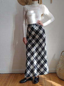 A-Line Short Wool Skirt , Black – Moth